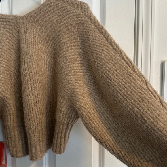 NWT Cult Gaia Casella Cardigan in Champagne Size L - Picture 14 of 15